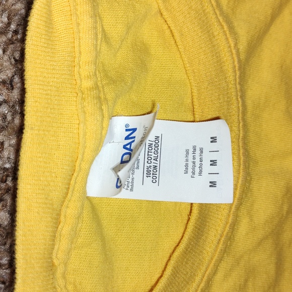 United States Marine 2nd Battalion Marine Corp Recruit Depot Yellow T-Shirt M - Picture 6 of 9